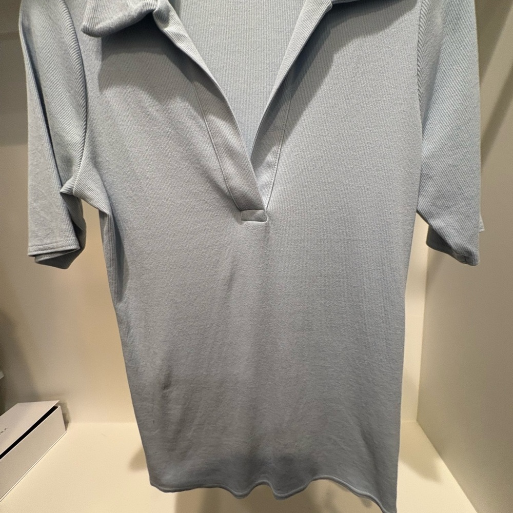 Banana Republic Lightweight Pullover, Short Sleeve Top, Medium